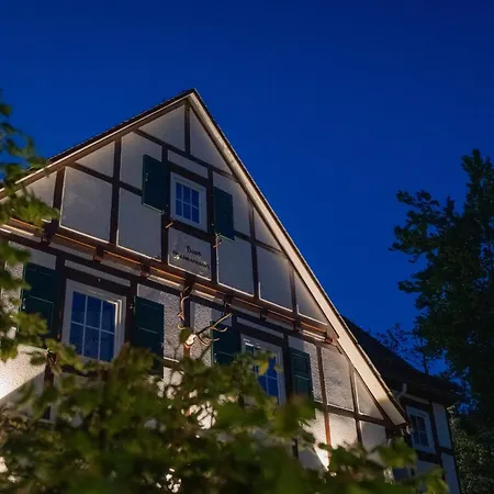 Jachthuus ברילון