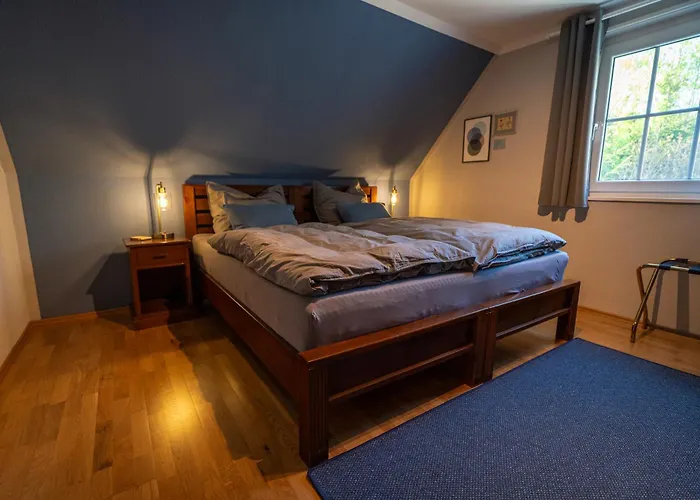 Jachthuus 度假居 *